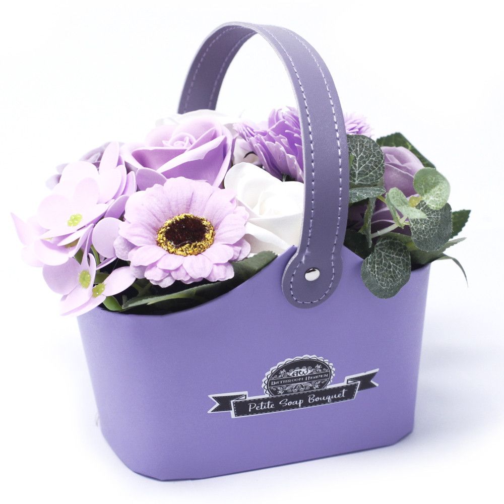 Bukiet Petite Basket – Delikatna Lawenda
