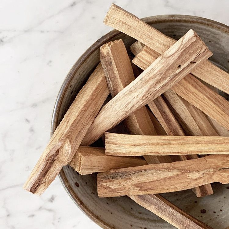 Palo Santo – Kadzidła w patyczkach 50 g (5–8 szt.)