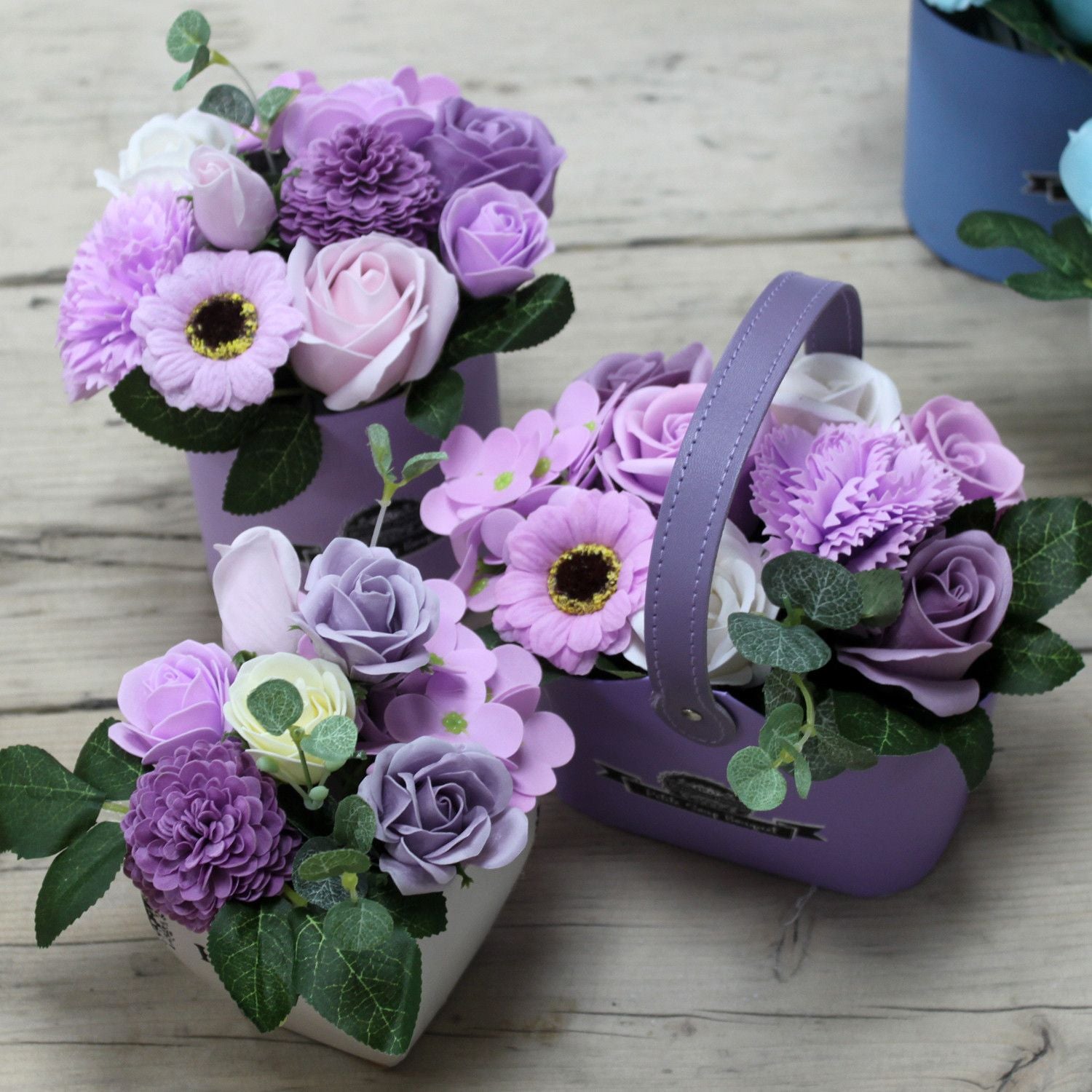Bukiet Petite Basket – Delikatna Lawenda